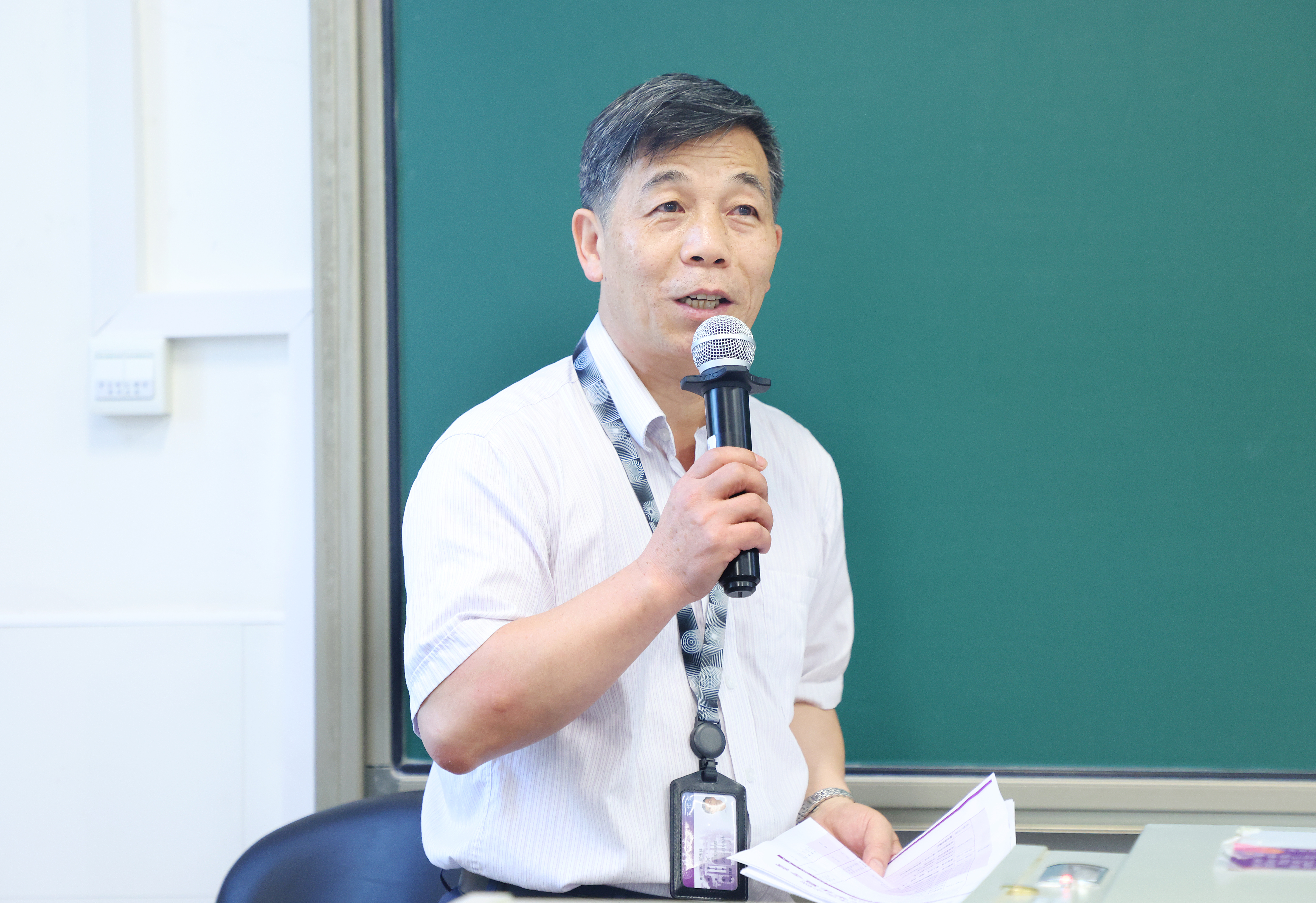 20230724-临床医学院交叉人才培养项目夏令营-教学办-何作祥介绍临床医学交叉人才(硕士)培养项目.JPG